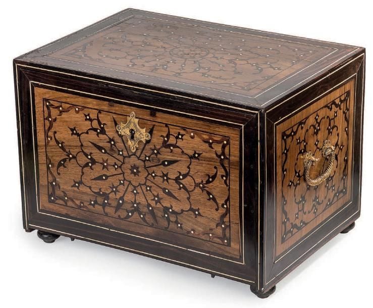 Cabinet Indo-portugais