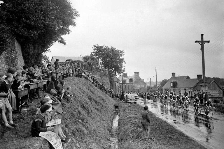 Caen - Saint-Brieuc - Tour de France 1958 © L'Équipe