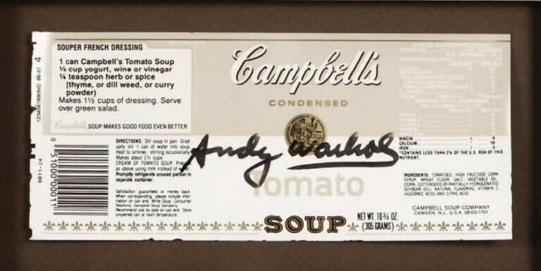 Campbell's condensed Tomato Soup Étiquette originale couleur argent et or de Campbell's condensed Tomato Soup Signée au feutre au milieu 9,5 x 21 cm