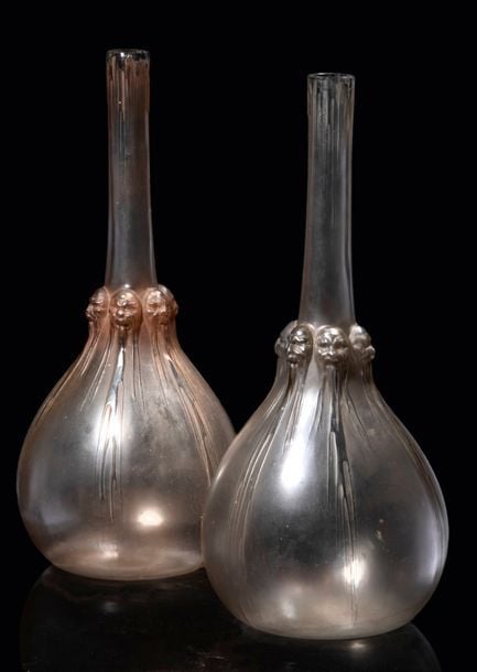 Carafe Six têtes