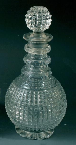 Carafon à l'espagnole à trois cordons de col en cristal taillé à pointes de diamant (petites égrenures