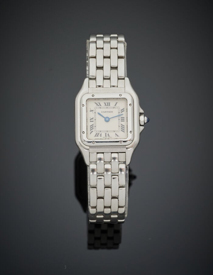 CARTIER - BRACELET MONTRE carrée de dame, "Panthère" en acier. Cadran crème, ch…