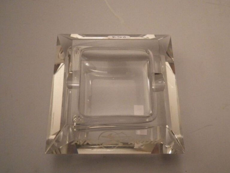 CENDRIER AIR INDIA en cristal carr