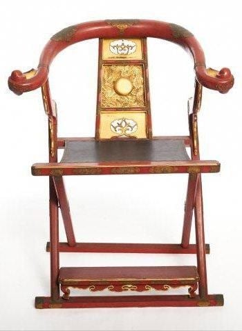 Chaise de moine laquée rouge (kyokuroku