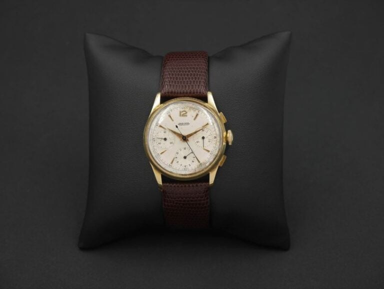 Chronographe «VALJOUX 72» en or jaune (750 ‰