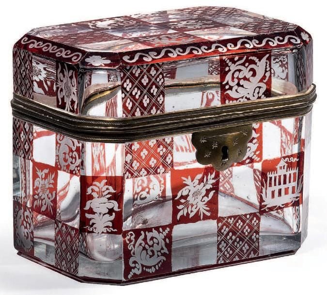 * Coffret en cristal