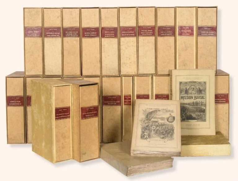 *Collection complete des Voyages extraordinaires par Jules Vern