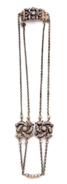 COLLIER en argent (mi