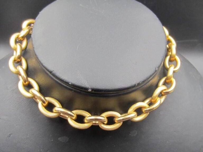Collier en or jaune (750 millièmes