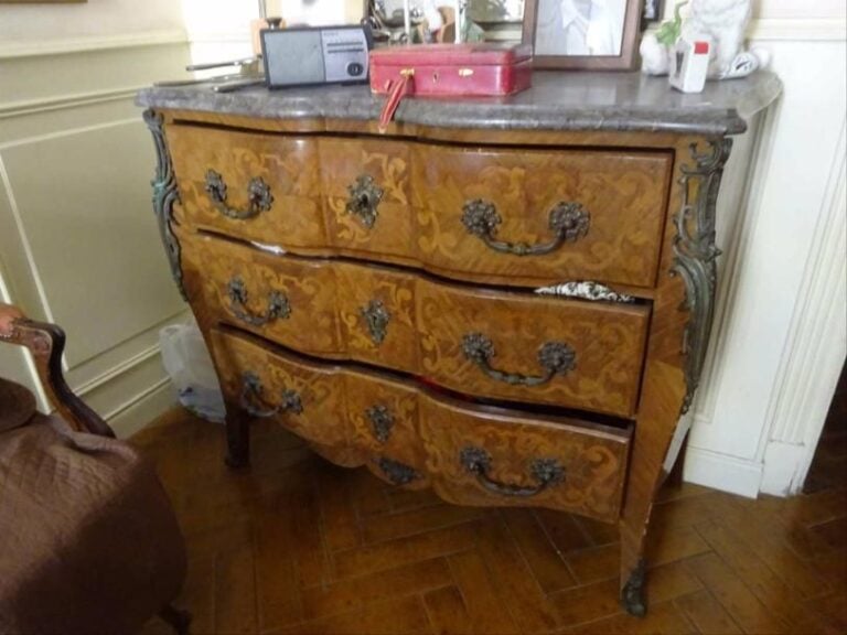 COMMODE arbalète en bois de placag