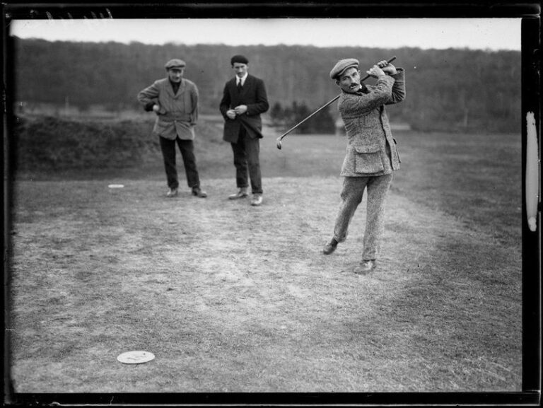 Concours des professionnels français, Golf de La Boulie - 1920 © Collections L'Équipe