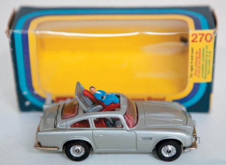 Corgi - Aston Martin DB5 - Ré
