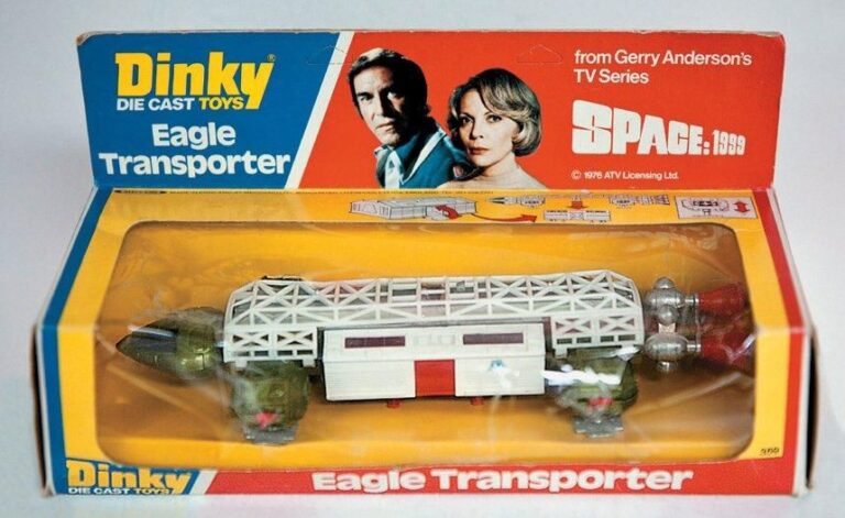 Cosmos 1999 Dinky Toys 1976 - Aigle Transporteur - Ré