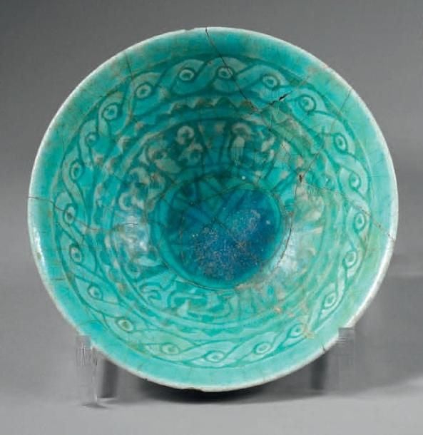 Coupelle turquoise Céramique à décor moulé sous glaçure turquois