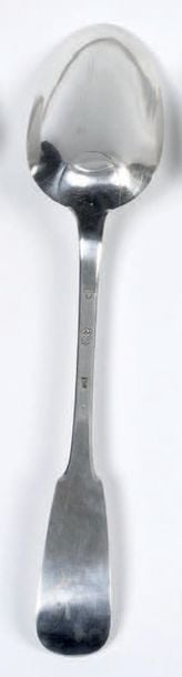 CUILLÈRE À RAGOÛT en argent de modèle uniplat, spatule vierg