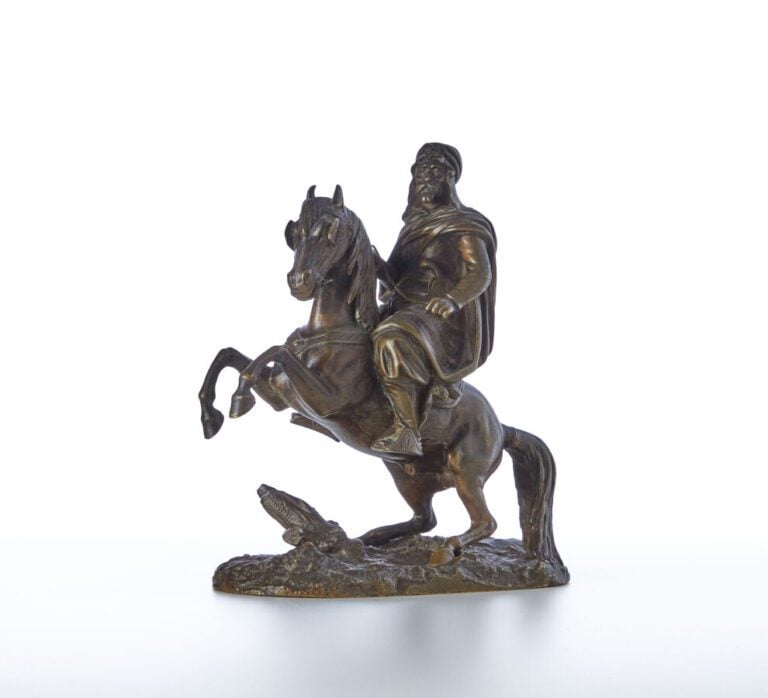 ÉCOLE DU XIXE SIÈCLE - « Cavalier arabe » - Bronze patiné - 14 x 12,5 x 6 cm…