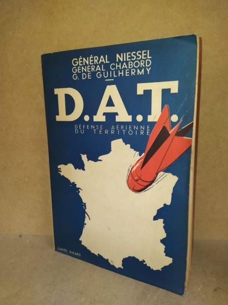 Edité à Paris, chez les Editions Cosmopolites, en 193