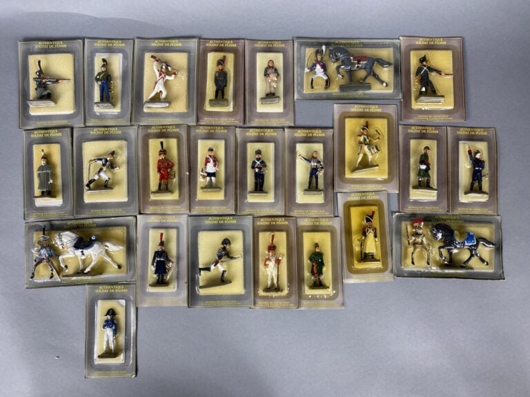 Editions ATLAS - Collection de soldats de plomb de fabrication moderne sur le t…