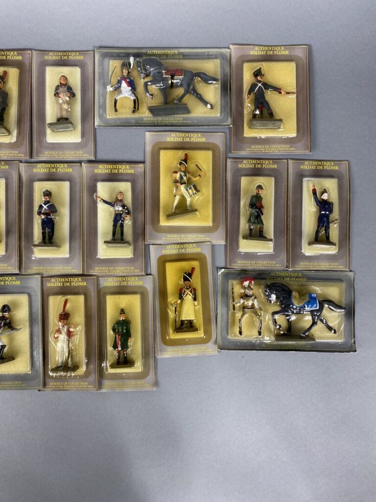 Editions ATLAS - Collection de soldats de plomb de fabrication moderne sur le t…