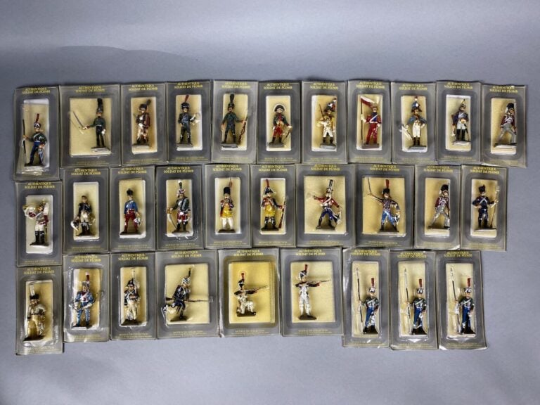 Editions ATLAS - Collection de soldats de plomb de fabrication moderne sur le t…