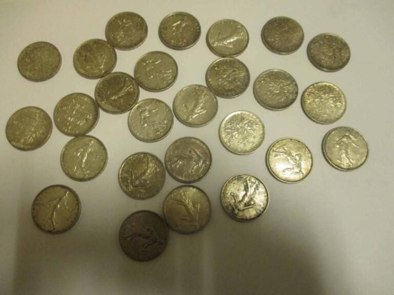 Ensemble de 26 pièces de 5 francs semeuse Argent (1959-2001) de 1960 (7), 1962 (2), 1963 (11), 1964 (4), 1965 et 196