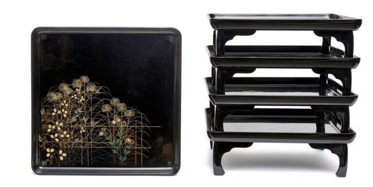 Ensemble de cinq tables laquées (kaisekizen), chacune décorée d'herbes d‘automne et laque makie or et ver
