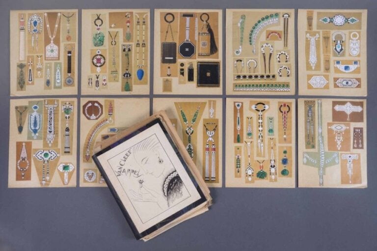 Ensemble de croquis et esquisses de bijou