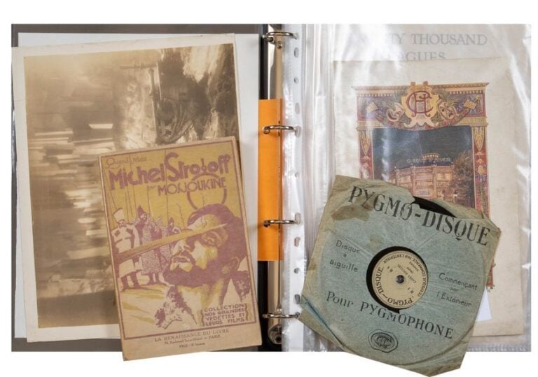 Ensemble de documents sur le thème de Jules Verne au cinéma entre 1920 et 193