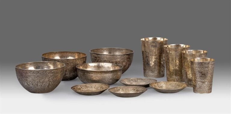 Ensemble de douze pièces d'argent