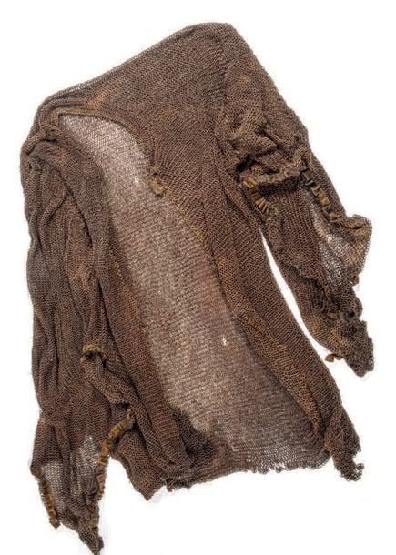 Ensemble de pièces d'armures et armes