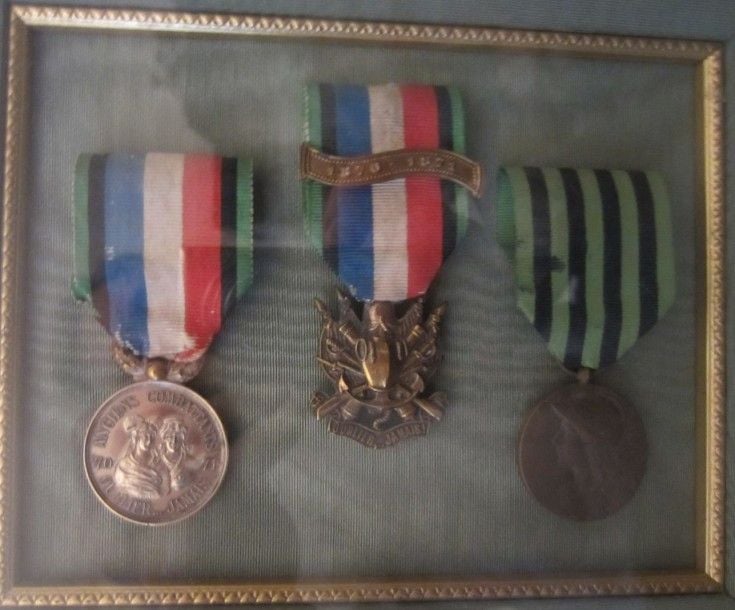 ENSEMBLE DE TROIS MEDAILLES COMMEMORATIVES DE LA GUERRE 1870-7