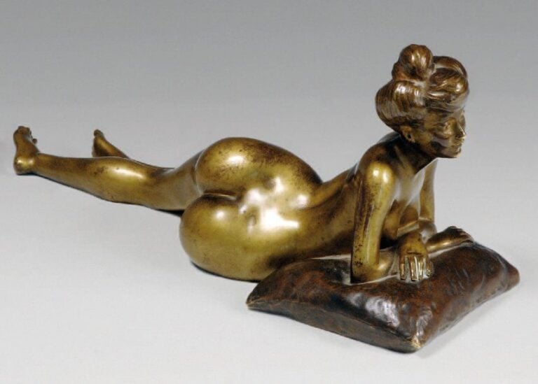 « Femme nue au coussin