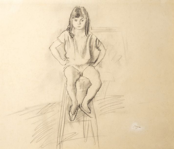Fille sur un tabouret