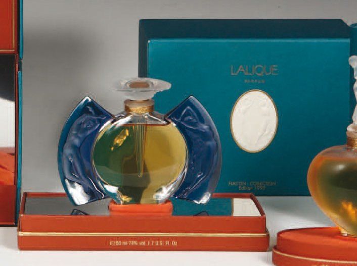 Flacon 1997 Epreuve en verre à corps soufflé moulé et bouchon moulé pressé en verre blan