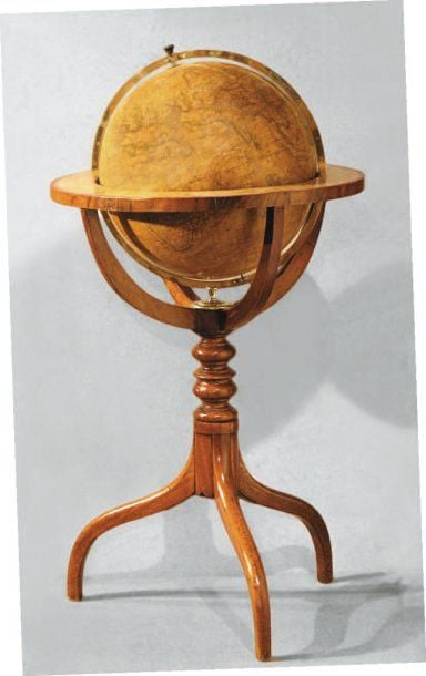 GLOBE TERRESTRE DE PARQUET Par Delamarche rue Serpente à Paris XIX
