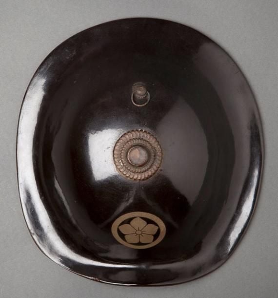 Grand casque de samouraï (bato jingasa