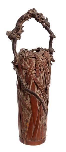 Grand panier à fleur en bambou tressé (hanakago) de forme cylindriqu