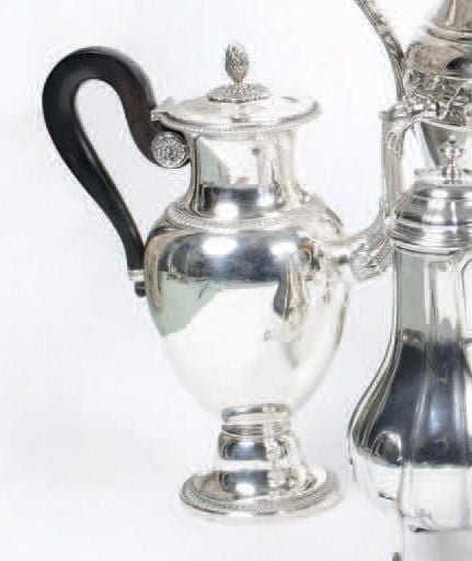 GRANDE CAFETIÈRE en argent (950 millièmes