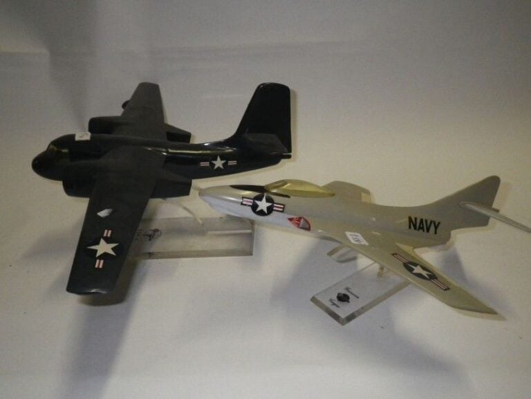 GRUMMAN SF2 – 1 sub killer et GRUMMAN COUGA