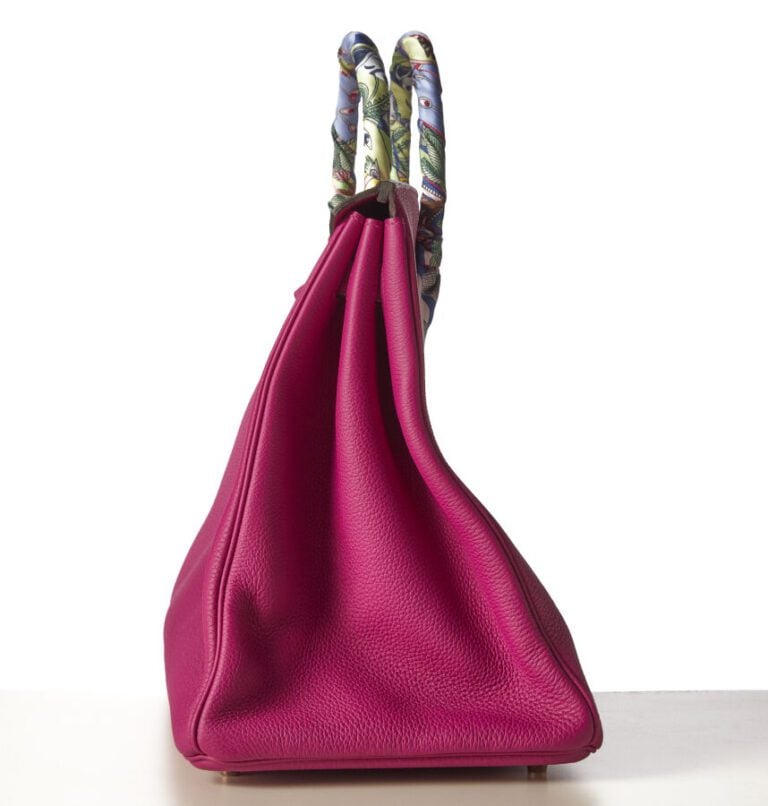 HERMÈS - 2021 - Commande spéciale - Sac BIRKIN 40 en veau Togo rose Magnolia, g…