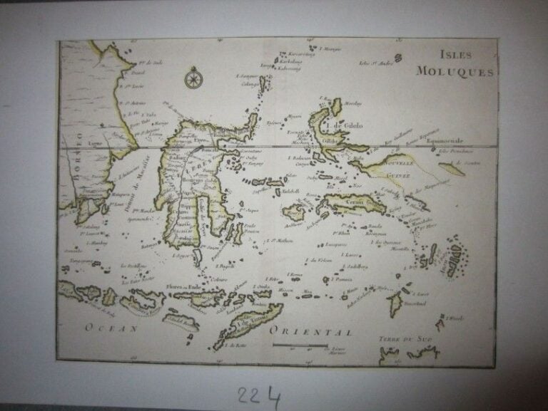 ILES MOLUQUES (AVEC ILES CELEBES, LES CONTOURS INACHEVES DE LA Nlle GUINE