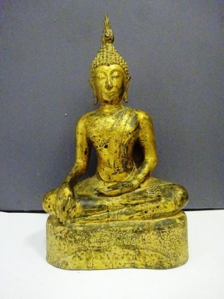 IMPORTANT BOUDDHA EN BRONZE LAQUE OR