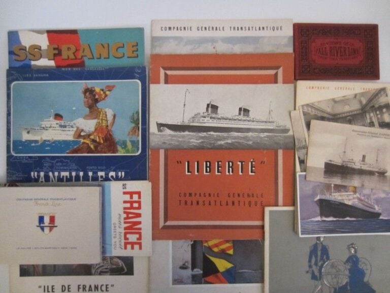 Important lot comprenant des souvenirs de différentes Compagnies dont la CGT, les Messageries Maritime