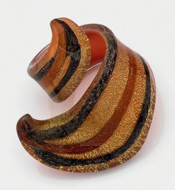 Importante BAGUE ouverte «volutes» en verre de Murano polychrome brun, noir et o