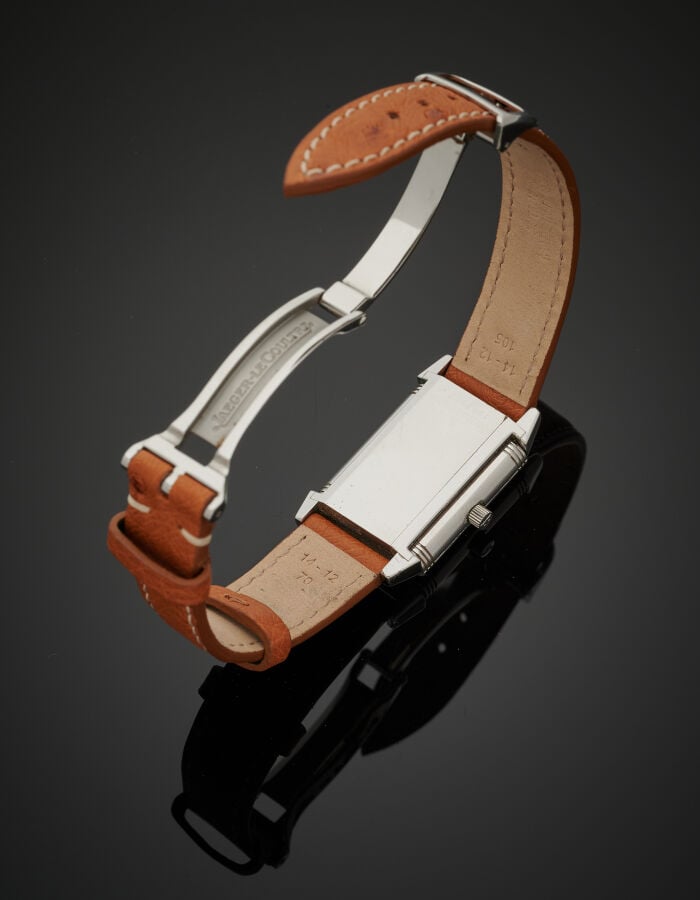 JAEGER LECOULTRE - BRACELET MONTRE rectangulaire de dame, "Reverso" en acier. L…