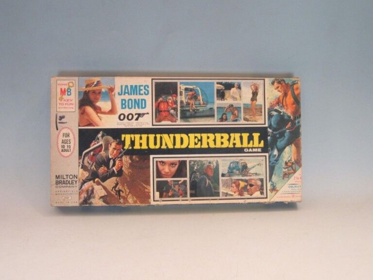 JAMES BOND 007 Thunderball game par MILTON BRADLEY n°4547 - Jeux complet en boite originale - Made in USA - Année 1965