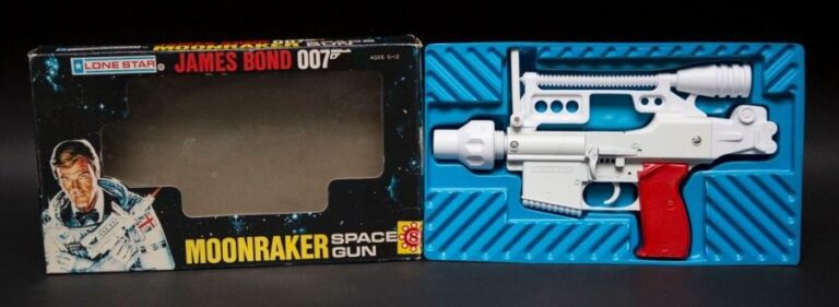 James Bond LONE STAR - Space Gun en boîte Moonraker Neuf en boite 1979 Angleterre