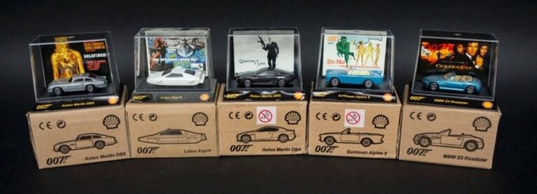 James Bond Série complète de 6 voitures SHELL James Bon