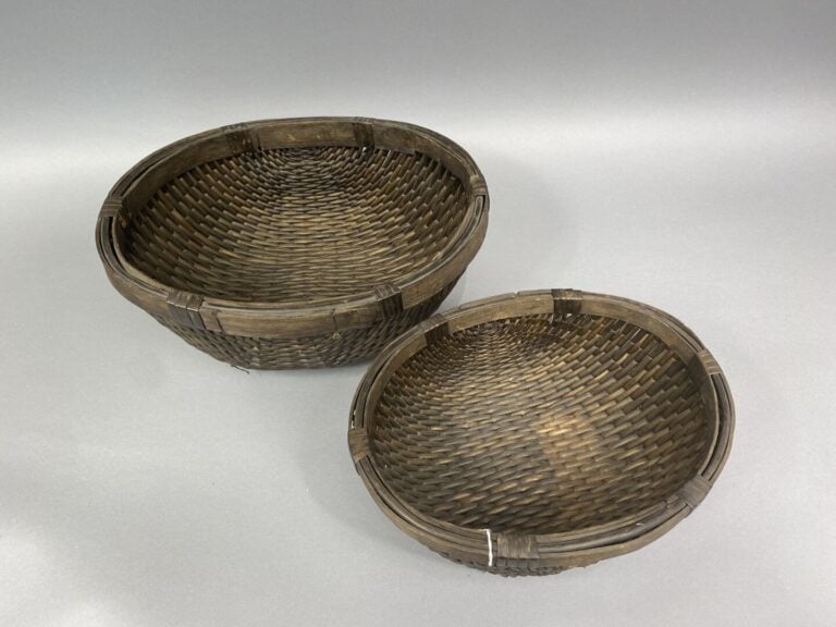 Japon - Ensemble de deux corbeilles à thé tressées - Diam (le plus grand) : 16…