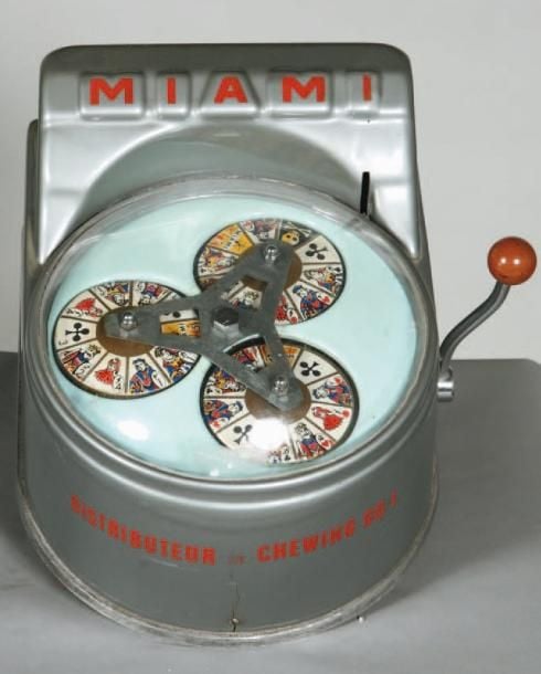 JEU DE COMPTOIR « MIAMI » Fabrication française, modèle MIAMI, années 196